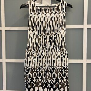 Tahari patterned shift dress